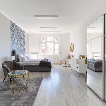 Designer Apartment On The Budapest Broadway With 2Br And Ac المظهر الخارجي الصورة